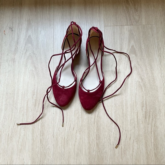 Kenneth Cole Burgundy Suede Lace Up Pumps - Picture 3 of 4